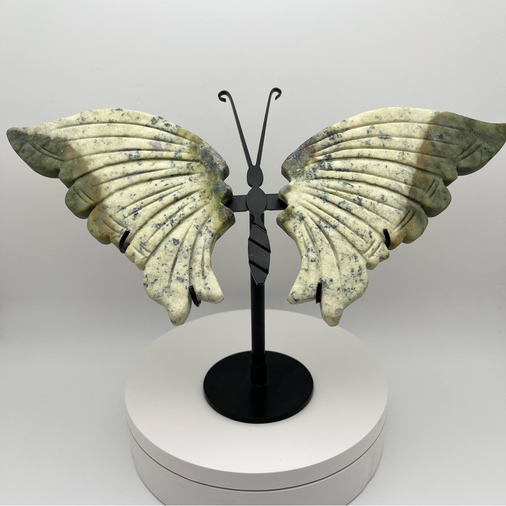 Jade wings on stand